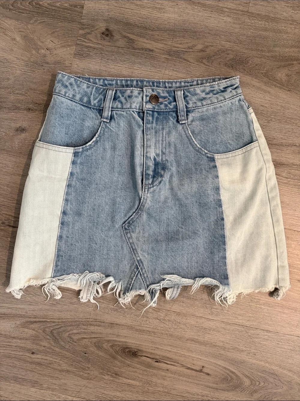 Free People Two Toned Denim Asymmetrical Going Rogue Skirt 💕